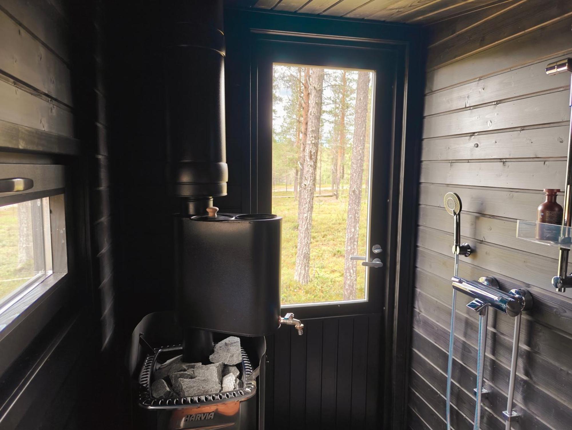 Lapland Riverside, Landscape Cabin, Kuukkeli 6, Yllaes, Tiny Home With Sauna, Fireplace, Terrace, Bbq, Wifi, Ski, Fishing, Pets Ok Äkäslompolo Buitenkant foto